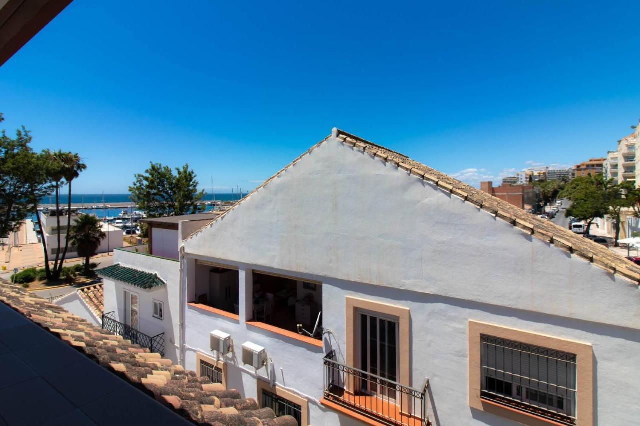 Room In Guest Room - Private Room In The Fishing Port Of Marbella Exterior photo